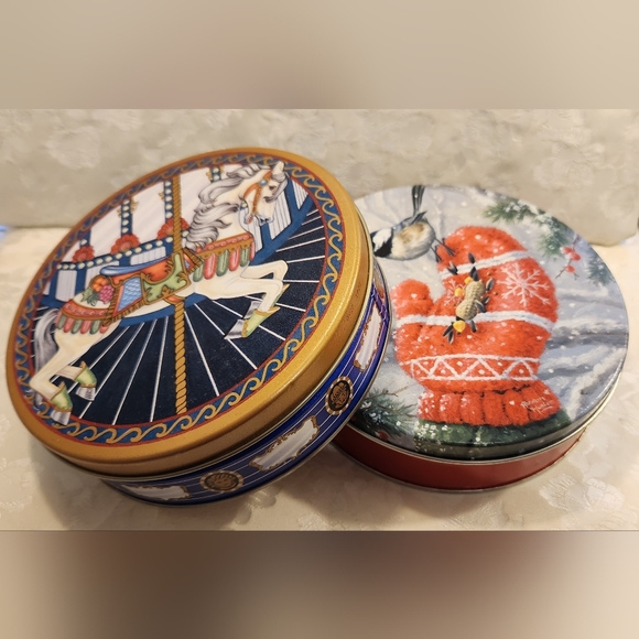 Two Charming Pre-Owned Christmas Tins - Picture 1 of 2
